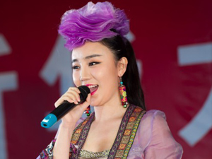 ��ˇ�ݳ����